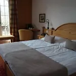 Hotel Sonnenberg 3*